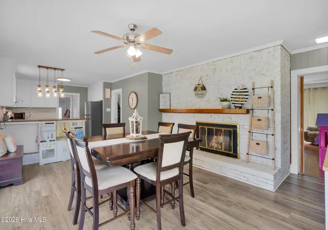 Photo 3 of Single family home for sale at 1912 Greenbriar Rd, Kinston, NC 28501 | MLS# 100570932 | Listing updated on 2026-09-27