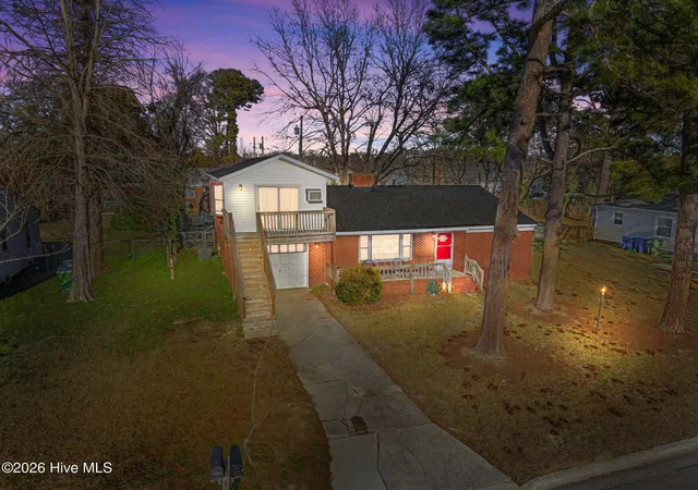 Photo 2 of Multi family home for sale at 2801 Jefferson Dr #A & B, Greenville, NC 27858 | MLS# 100550769 | Listing updated on 2026-10-04