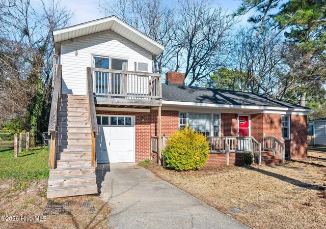 Photo 3 of House for sale at 2801 Jefferson Dr #A & B, Greenville, NC 27858 | MLS# 100550769 | Listing updated on 2026-10-04