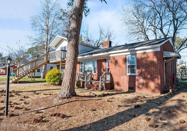 Photo 4 of House for sale at 2801 Jefferson Dr #A & B, Greenville, NC 27858 | MLS# 100550769 | Listing updated on 2026-10-04