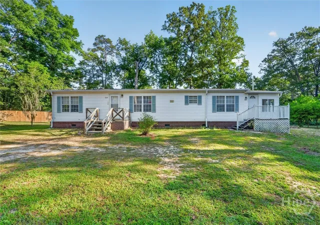 Homes for sale in Midway, GA | 300 Deer Trail Ln, Midway, GA 31320 | MLS# SA353407