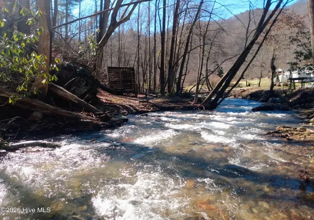 Photo 2 of Land for sale at 1412 Dicks Crk Rd, Whittier, NC 28789 | MLS# 100588312 | Listing updated on 2026-08-31