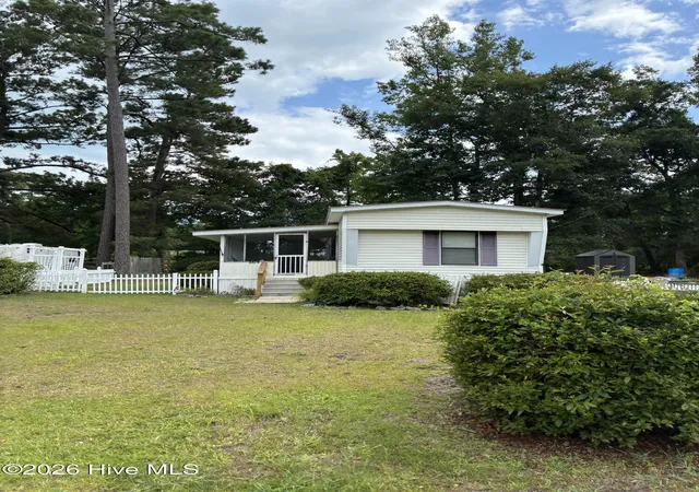 Photo 2 of Manufactured home for sale at 2279 Camelia Dr Sw, Supply, NC 28462 | MLS# 100585265 | Listing updated on 2026-08-18