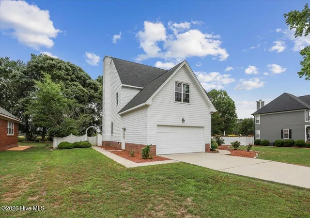 Homes for sale in Goldsboro, NC | 206 Creekside Dr, Goldsboro, NC 27534 | MLS# 100574168