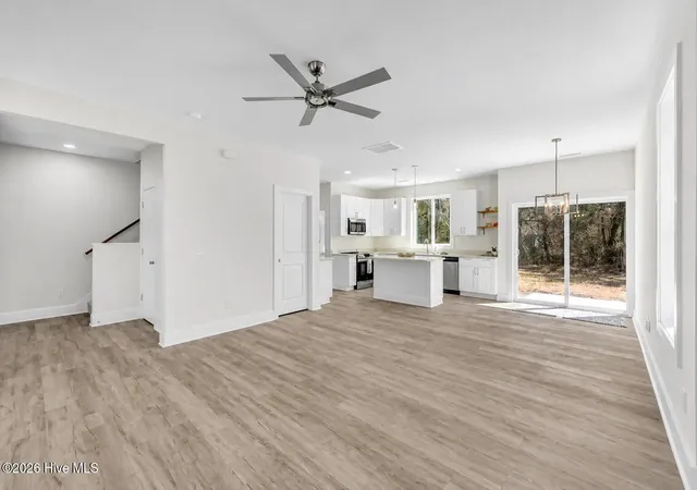 Photo 4 of Single family home for sale at 288 Charlestown Rd, Southport, NC 28461 | MLS# 100561461 | Listing updated on 2026-09-14
