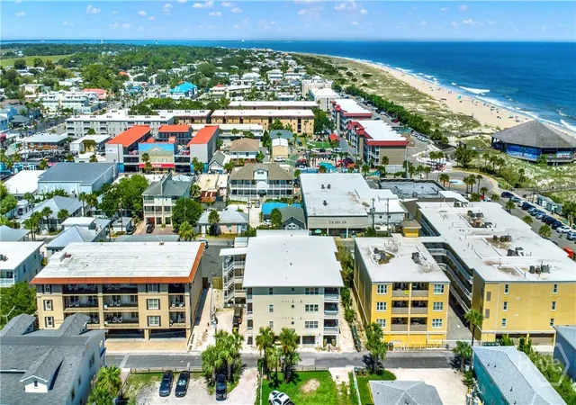 Homes for sale in Tybee Island, GA | 8 Silver Ave, Tybee Island, GA 31328