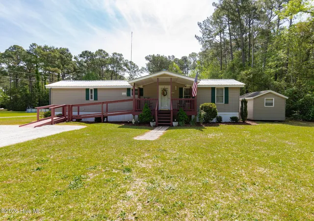 Photo 3 of Manufactured home for sale at 755 Crow Hl Rd, Beaufort, NC 28516 | MLS# 100568405 | Listing updated on 2026-09-02