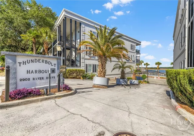 Photo 3 of Condo for sale at 2902 River Dr #B-301, Savannah, GA 31404 | MLS# SA354309 | Listing updated on 2026-08-27