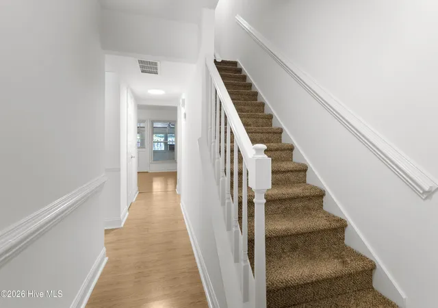 Photo 4 of Townhouse for sale at 4943 Marlin Ct, Wilmington, NC 28403 | MLS# 100580284 | Listing updated on 2026-09-02