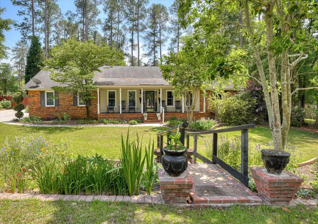 Photo 1 of Single family home for sale at 101 Hartwell Dr, Aiken, SC 29803 | MLS# 98199165 | Listing updated on 2026-08-18