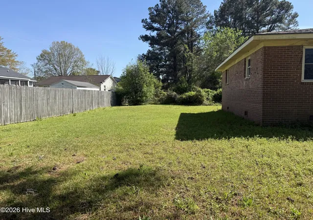 3rd image of 1403 Devers Cir, New Bern, NC 28560 | MLS# 100564668