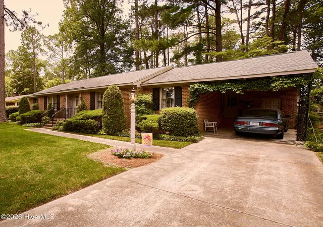 Photo 2 of Single family home for sale at 1413 Knollwood Dr Nw, Wilson, NC 27896 | MLS# 100595115 | Listing updated on 2026-08-18