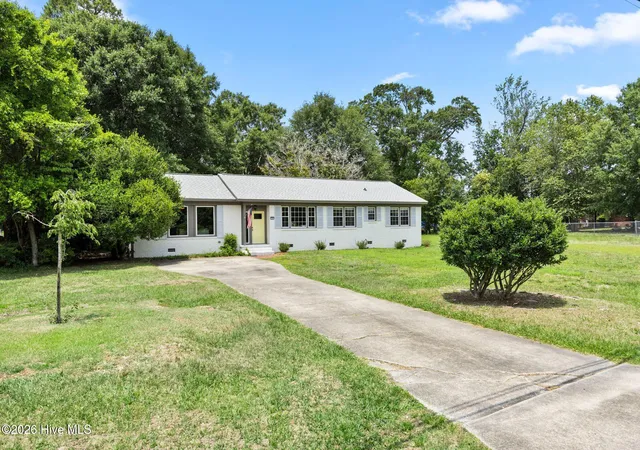 Homes for sale in Wilmington, NC | 110 Jeb Stuart Dr, Wilmington, NC 28412 | MLS# 100564742