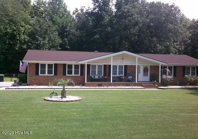 Homes for sale in Whiteville, NC | 361 Country Club Rd, Whiteville, NC 28472 | MLS# 100588674