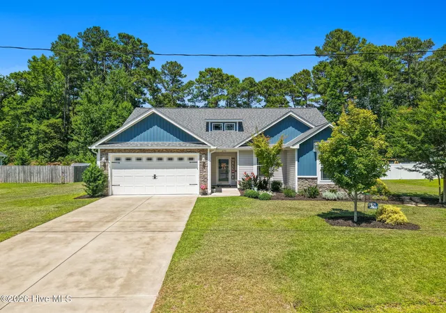 Photo 3 of Single family home for sale at 690 Boundary Loop Rd Nw, Calabash, NC 28467 | MLS# 100588795 | Listing updated on 2026-09-11