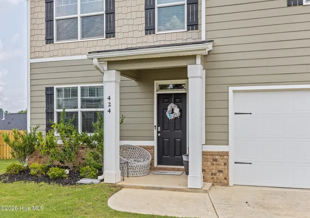 Photo 3 of Single family home for sale at 424 Roebuck Pass, Grovetown, GA 30813 | MLS# 100584935 | Listing updated on 2026-10-01