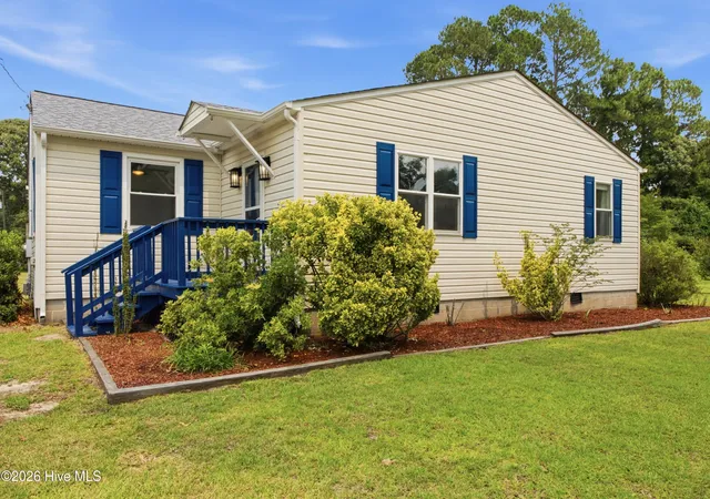Photo 3 of Single family home for sale at 213 Cherokee Trl, Edenton, NC 27932 | MLS# 100589805 | Listing updated on 2026-09-23