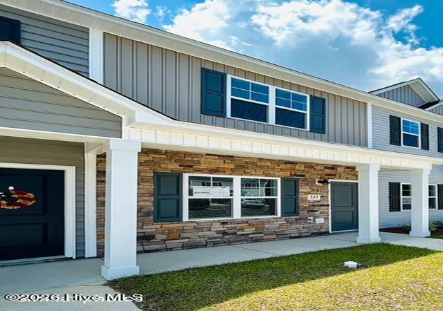 2nd image of 727 Cross Bridge Way, Sneads Ferry, NC 28460 | MLS# 100538502