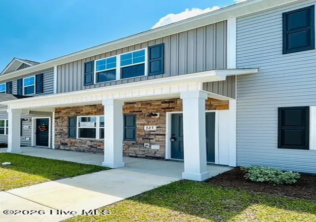 image of 727 Cross Bridge Way, Sneads Ferry, NC 28460 | MLS# 100538502