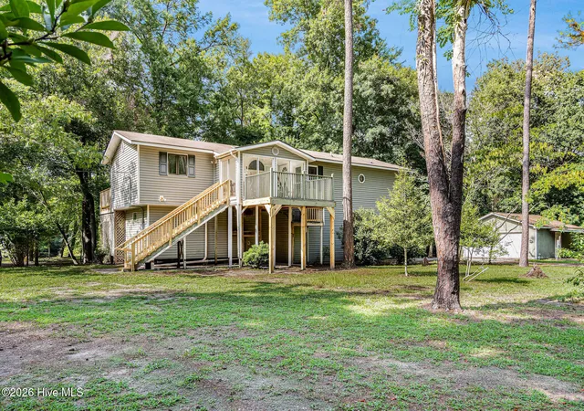 Photo 3 of Single family home for sale at 105 Whitestocking Ext, Burgaw, NC 28425 | MLS# 100586777 | Listing updated on 2026-09-14