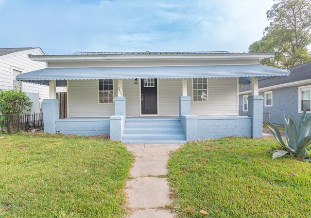 Homes for sale in Augusta, GA | 2015 Starnes St, Augusta, GA 30904 | MLS# 98203497