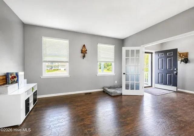 Photo 2 of Single family home for sale at 116 Stedman Ln E, Elizabeth City, NC 27909 | MLS# 100597006 | Listing updated on 2026-09-14