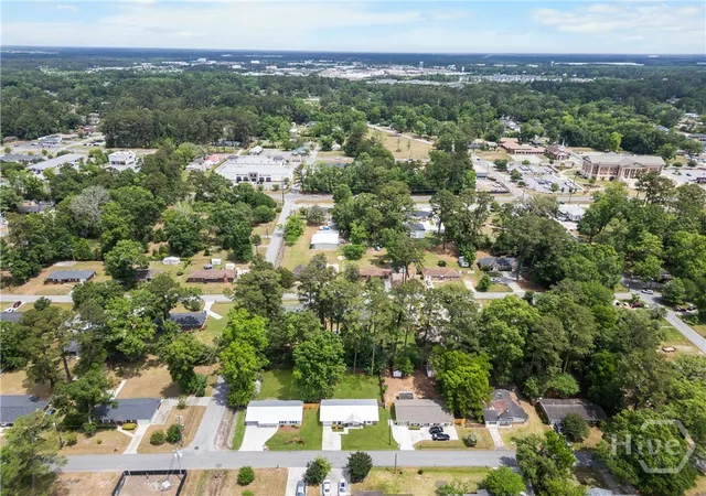 Homes for sale in Pooler, GA | 322 W Whatley St, Pooler, GA 31322 | MLS# SA355032