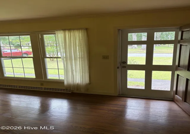 Homes for sale in Washington, NC | 209 Oak Dr, Washington, NC 27889 | MLS# 100578049