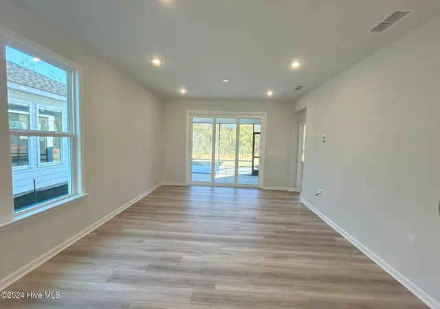Photo 3 of Single family home for sale at 5047 Meadow Buttercup Ct, Leland, NC 28479 | MLS# 100548751 | Listing updated on 2026-08-18