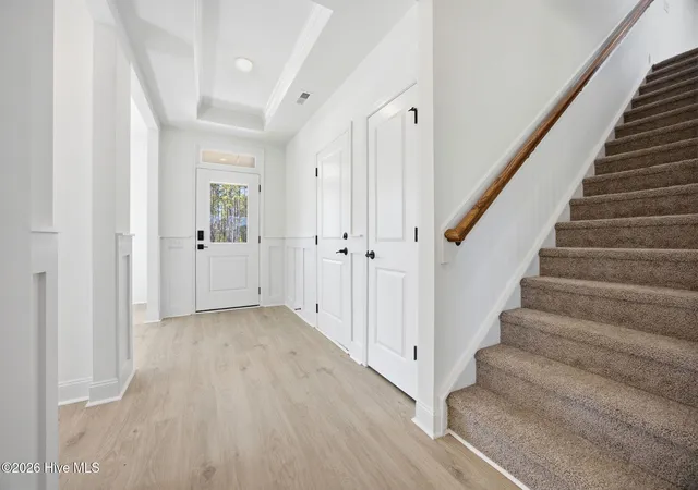 Photo 5 of Single family home for sale at 404 Redwater Trl, Aberdeen, NC 28315 | MLS# 100563301 | Listing updated on 2026-08-18