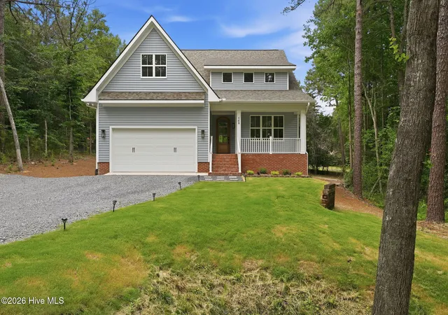 Homes for sale in Seven Lakes, NC | 148 Cardinal Ln, Seven Lakes, NC 27376 | MLS# 100556538