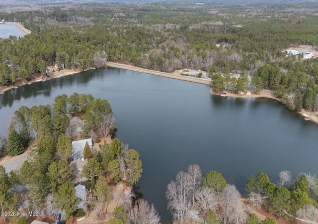 Homes for sale in Seven Lakes, NC | 148 Cardinal Ln, Seven Lakes, NC 27376 | MLS# 100556538