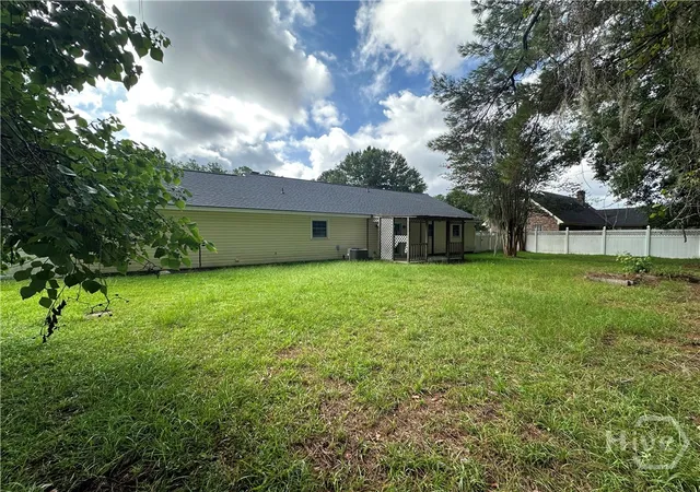 Homes for sale in Bloomingdale, GA | 23 Douglas Ct, Bloomingdale, GA 31302 | MLS# SA360233