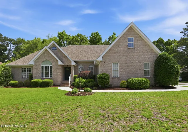 1st image of 411 Oakmont Dr, Morehead City, NC 28557 | MLS# 100567008