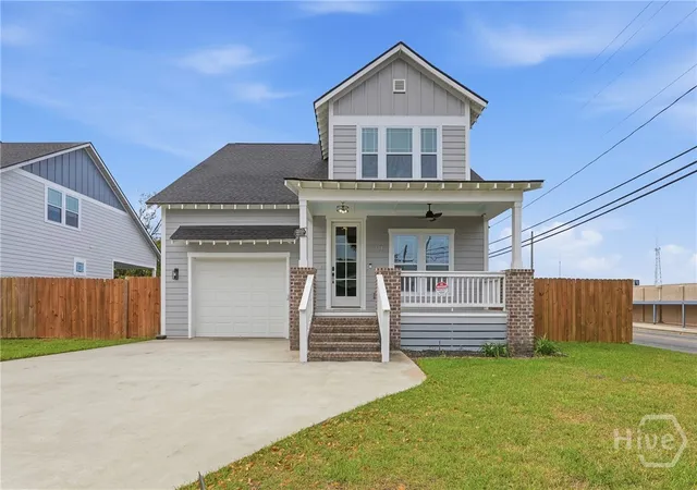 Homes for sale in Savannah, GA | 2001 E 38th St, Savannah, GA 31404 | MLS# SA351927