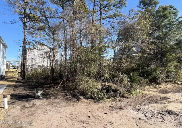 Photo 2 of Land for sale at 1209 Mackerel Ln, Carolina Beach, NC 28428 | MLS# 100492666 | Listing updated on 2026-03-02