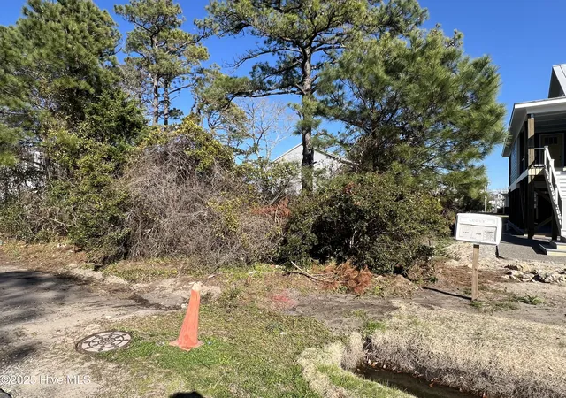 Photo 3 of Land for sale at 1209 Mackerel Ln, Carolina Beach, NC 28428 | MLS# 100492666 | Listing updated on 2026-03-02