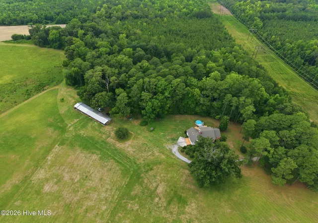 Homes for sale in Tarboro, NC | 2428 Mcnair Rd, Tarboro, NC 27886 | MLS# 100585439