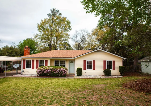 Homes for sale in Augusta, GA | 3209 Hillsview Dr, Augusta, GA 30909 | MLS# 98256123