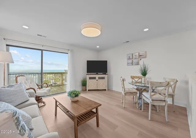 2nd image of 9100 Reed Dr #3302, Emerald Isle, NC 28594 | MLS# 100546073