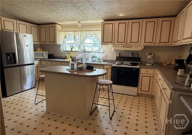 Homes for sale in Winterville, GA | 1077 Lem Edwards Rd, Winterville, GA 30683 | MLS# CL359239