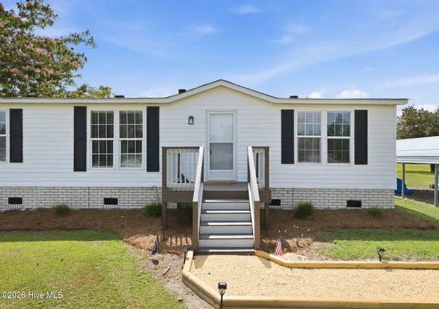 Homes for sale in New Bern, NC | 101 S Cherie Ct, New Bern, NC 28562 | MLS# 100584846