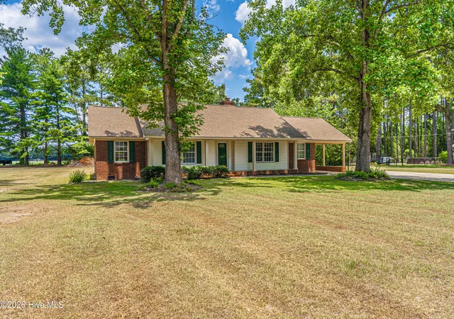 Photo 3 of Single family home for sale at 11361 Bonnie Ln, Laurinburg, NC 28352 | MLS# 100581736 | Listing updated on 2026-09-01