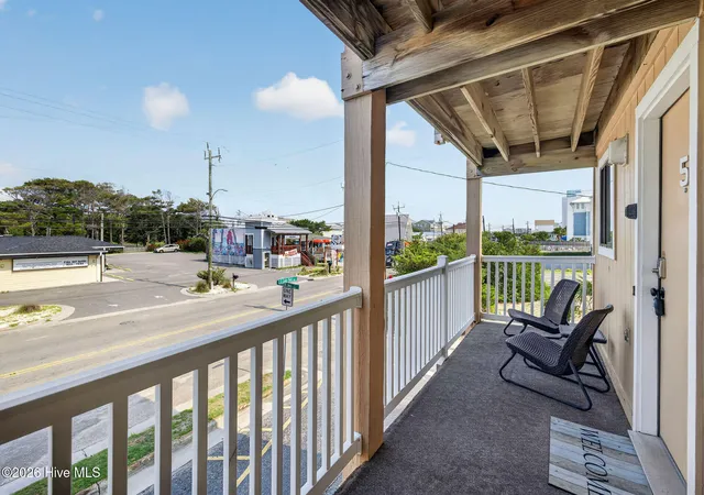 Photo 4 of Condo for sale at 1101 Lake Park Blvd S #A5, Carolina Beach, NC 28428 | MLS# 100592934 | Listing updated on 2026-09-25