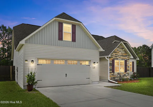 Homes for sale in Jacksonville, NC | 212 Holly Grove Ct E, Jacksonville, NC 28540 | MLS# 100577551