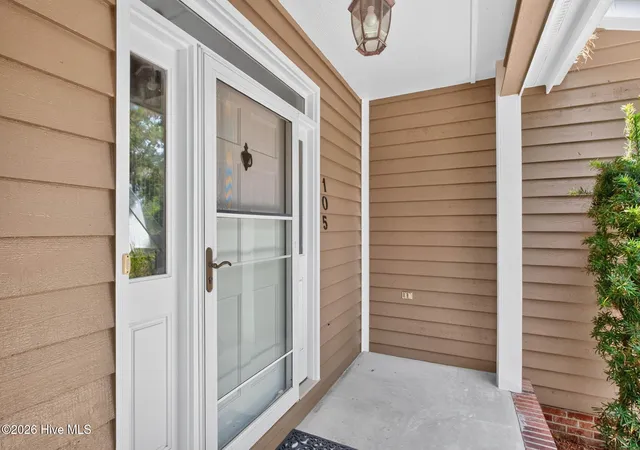 Photo 3 of Townhouse for sale at 105 Oceangreens Ln, Oak Island, NC 28465 | MLS# 100596622 | Listing updated on 2026-08-18