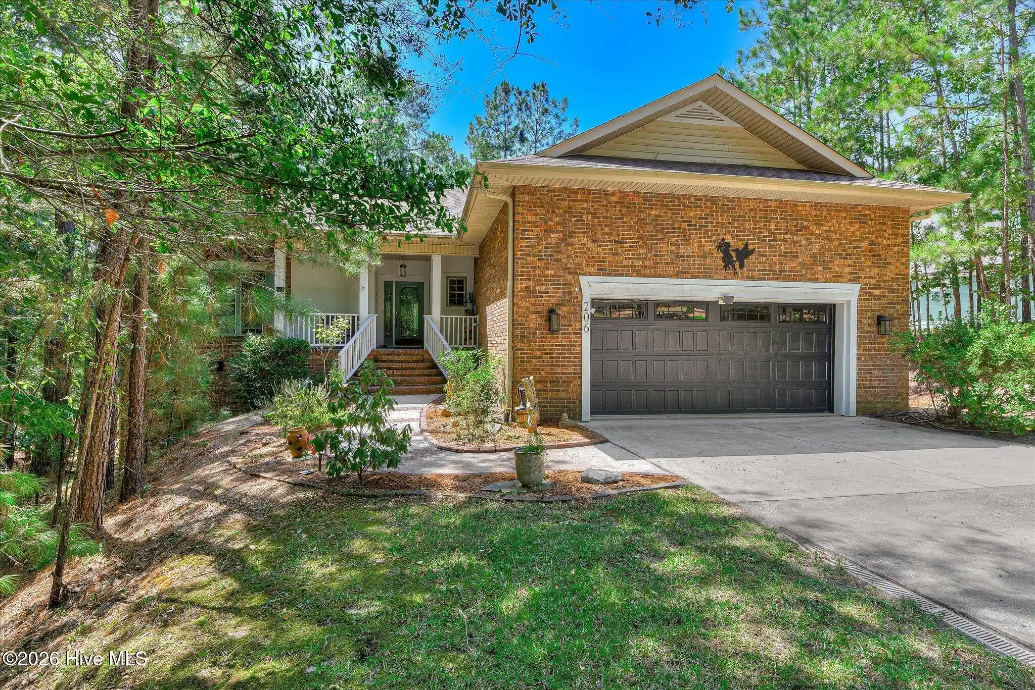 Photo 1 of Single family home for sale at 206 Stafford Pl, Mc Cormick, SC 29835 | MLS# 100603195 | Listing updated on 2026-09-18