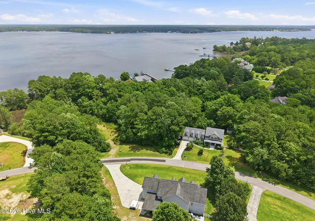 1st image of 306 Limbaugh Ln, Swansboro, NC 28584 | MLS# 100583597