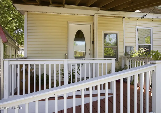 3rd image of 306 Bank St, Elizabeth City, NC 27909 | MLS# 100569663