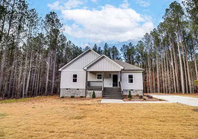 Homes for sale in Tignall, GA | 1165 Watersedge Cvs, Tignall, GA 30668 | MLS# 98252323